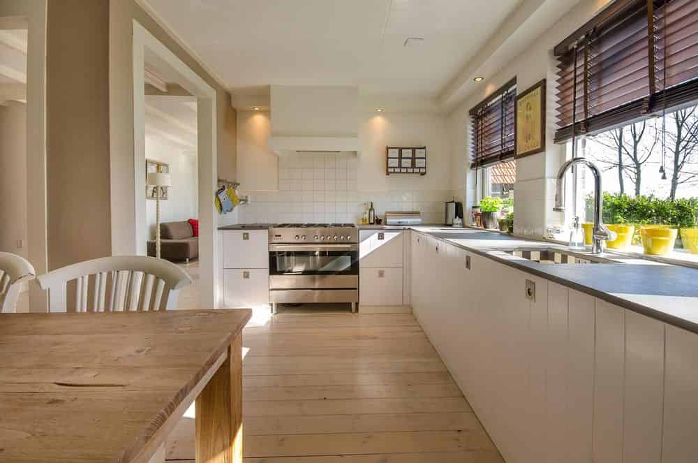 Kitchen Cleaning image